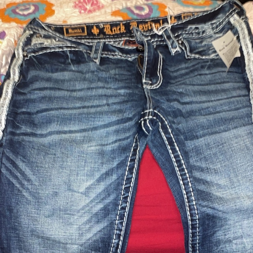I am selling these rock revival jeans